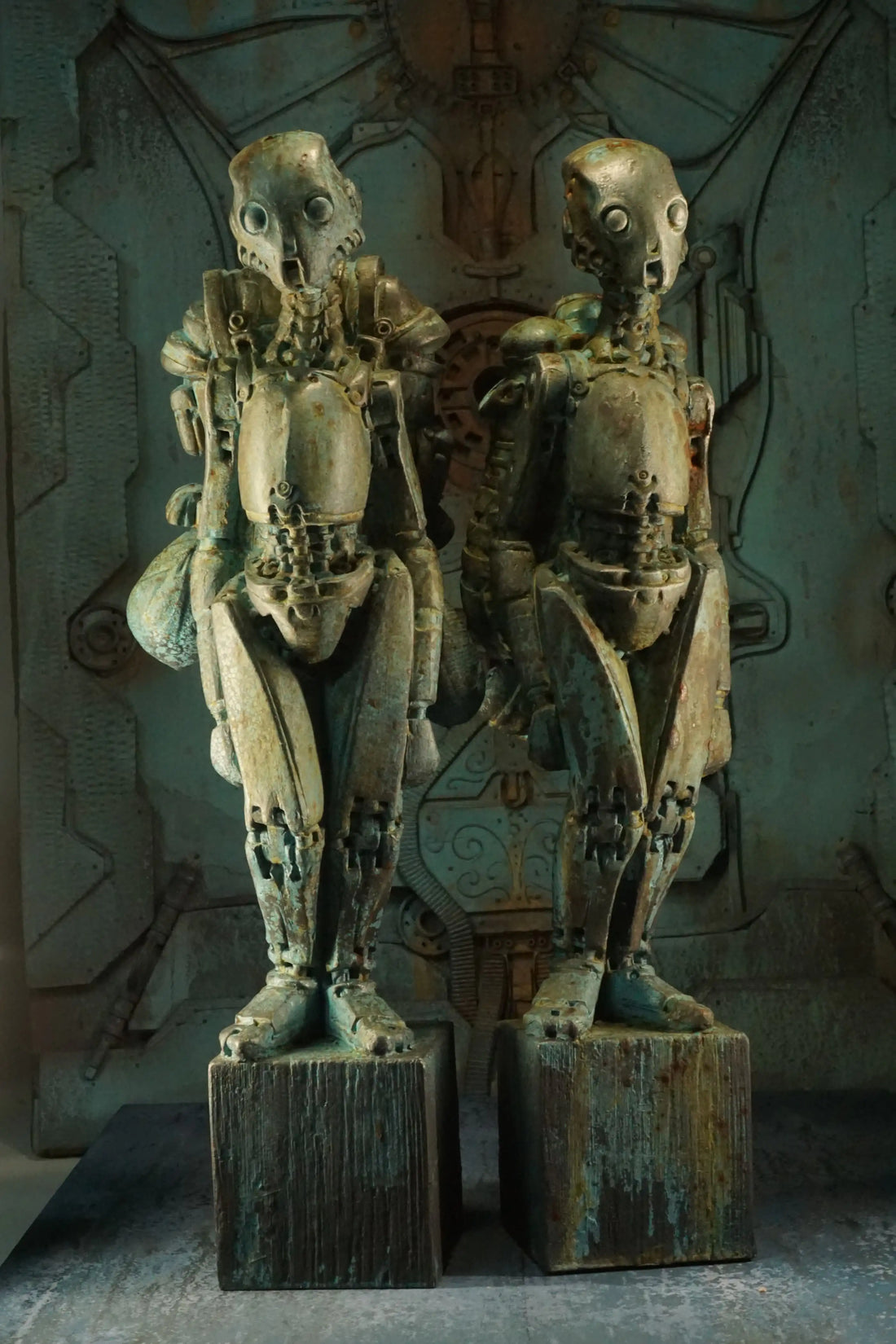 Creative Errors: When an Accident Thinks for Us