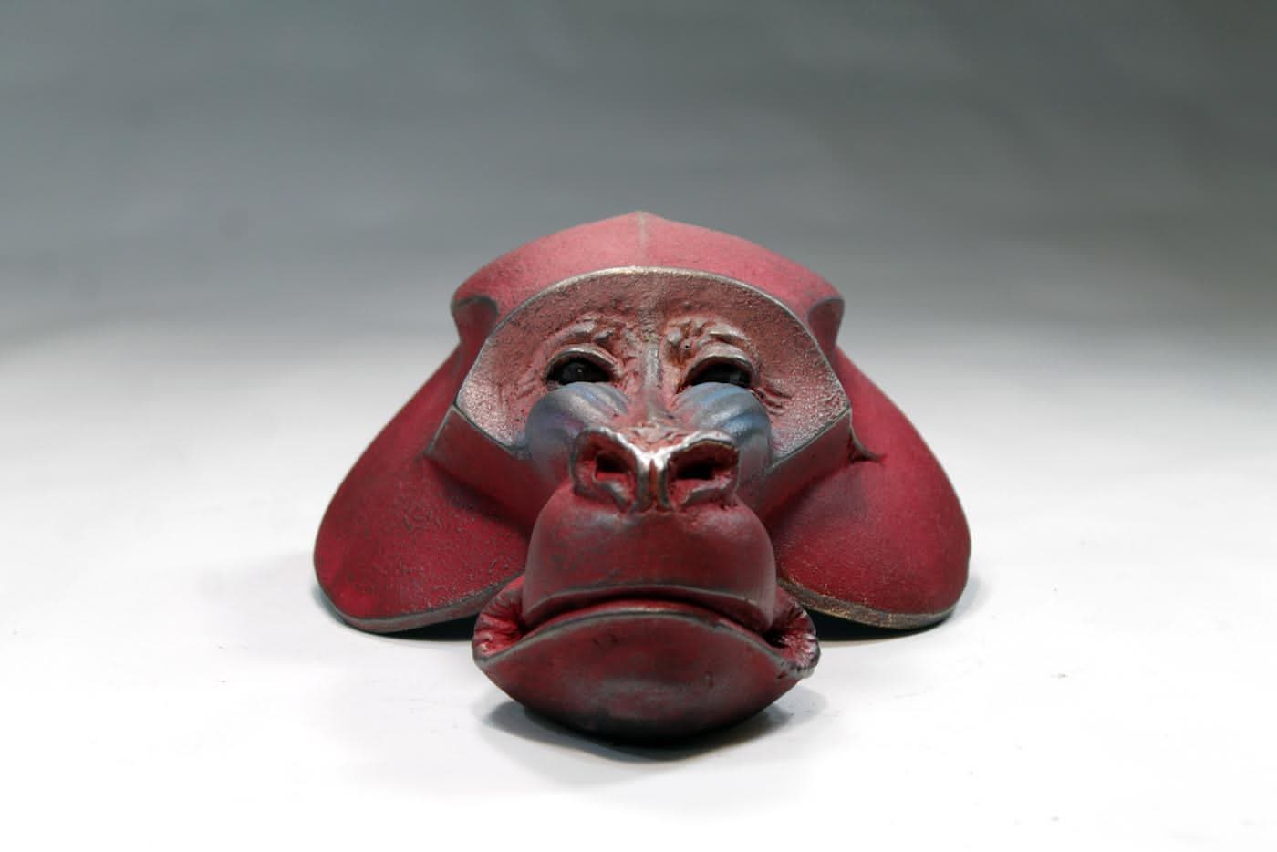 M-Mandril Vermel