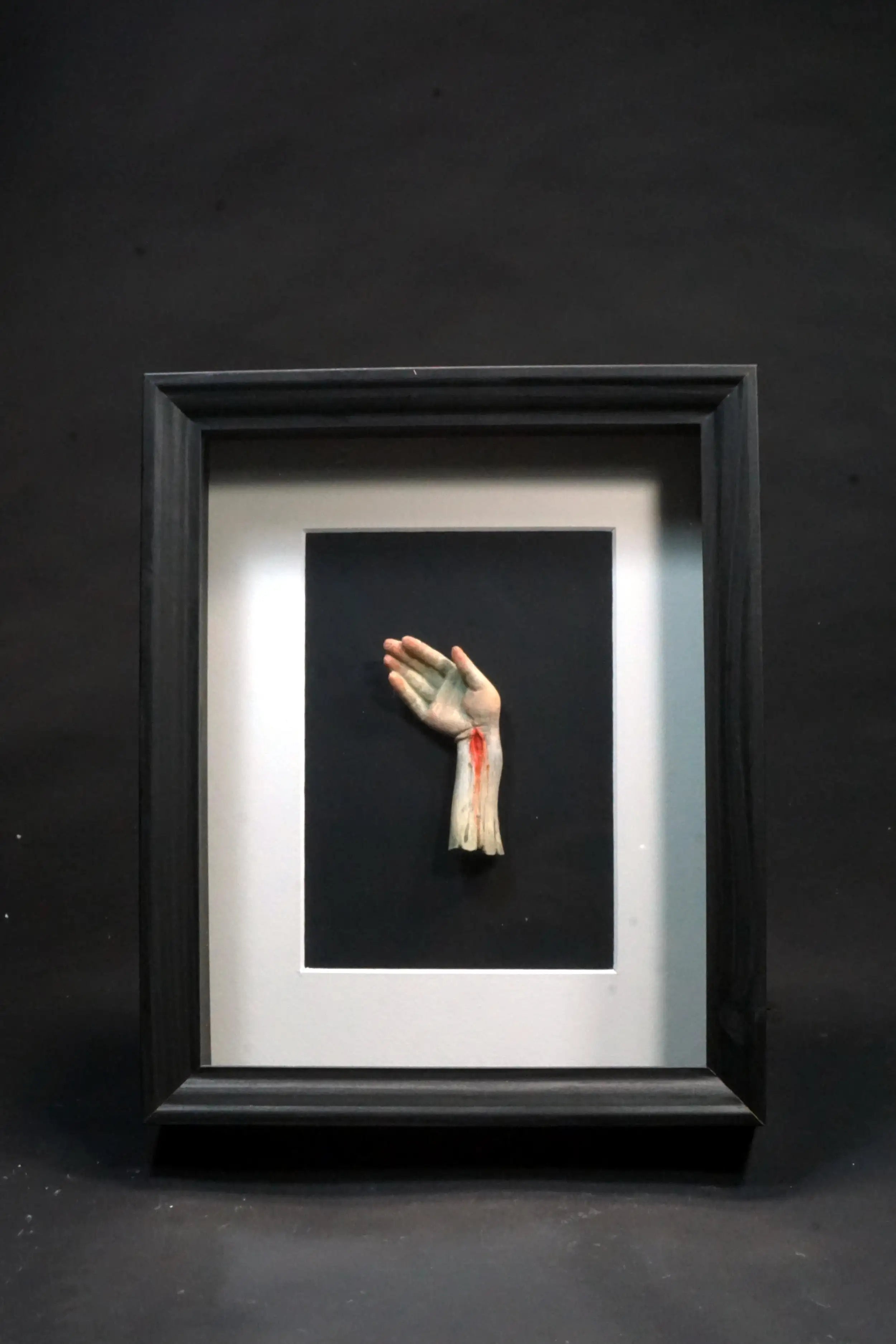 Mano de Jesús Enmarcada